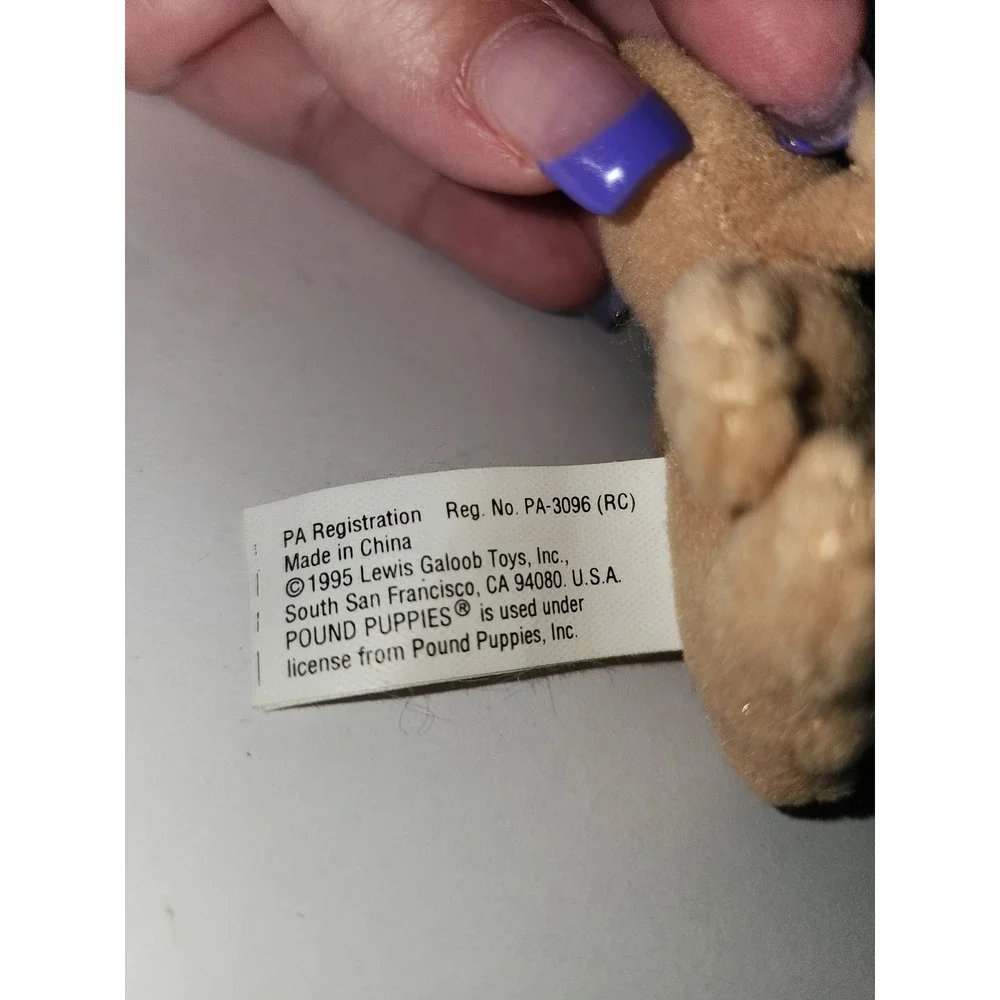 Vintage Miniature Pound Puppies Baby Plush puppy 1995